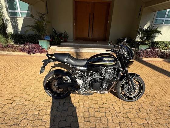 KAWASAKI Z900RS 